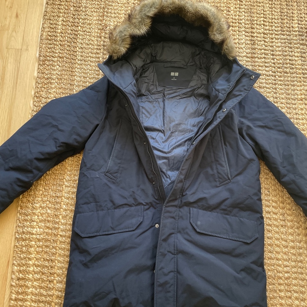 Uniqlo Men's Dark Blue Puffer Coat with Faux Fur Hood